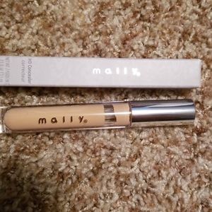 Mally Medium H3 Concealer